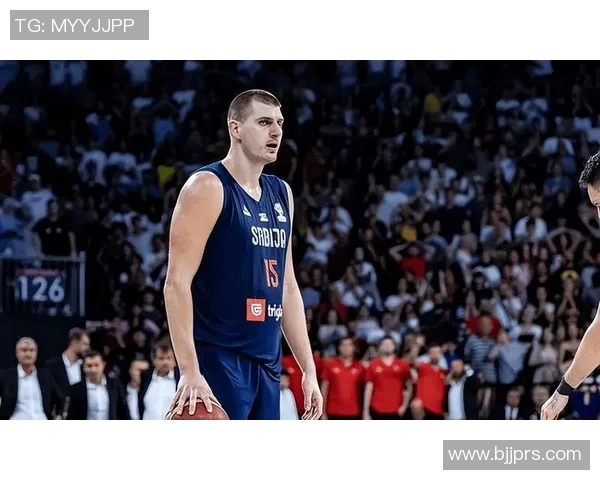 费尔顿称赞约基奇为现役最佳杜兰特巅峰期是无可争议的最佳进攻手 费尔顿称赞约基奇为现役最佳杜兰特巅峰期是无可争议的最佳进攻手