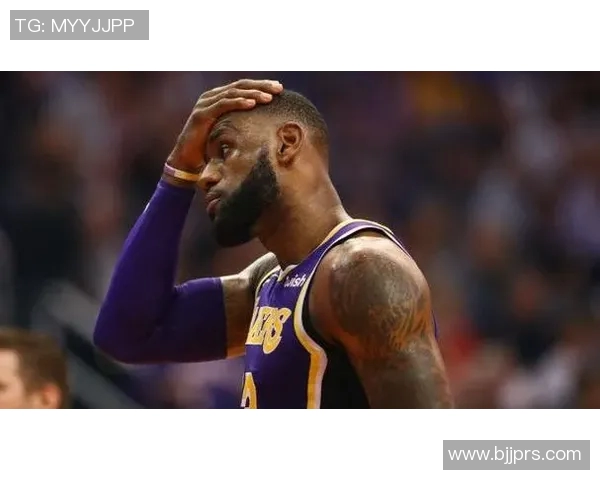 韦德分享打球视频感慨久未投篮状态依旧良好引发球迷热议 韦德分享打球视频感慨久未投篮状态依旧良好引发球迷热议