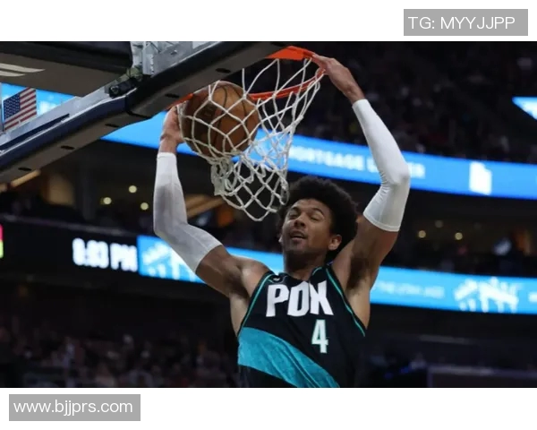 开拓者官宣塞布尔伤退!疑似抢断时拇指受伤 离场前仍助攻队友完成空接 开拓者官宣塞布尔伤退!疑似抢断时拇指受伤 离场前仍助攻队友完成空接