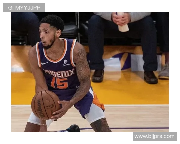 亚历山大第三节轰15分，三节打完拿到30分10助